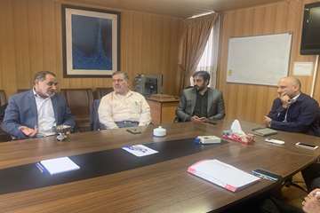 جلسه همفکری معاونت فرهنگی دانشگاه و اعضای هیئت علمی مرکز